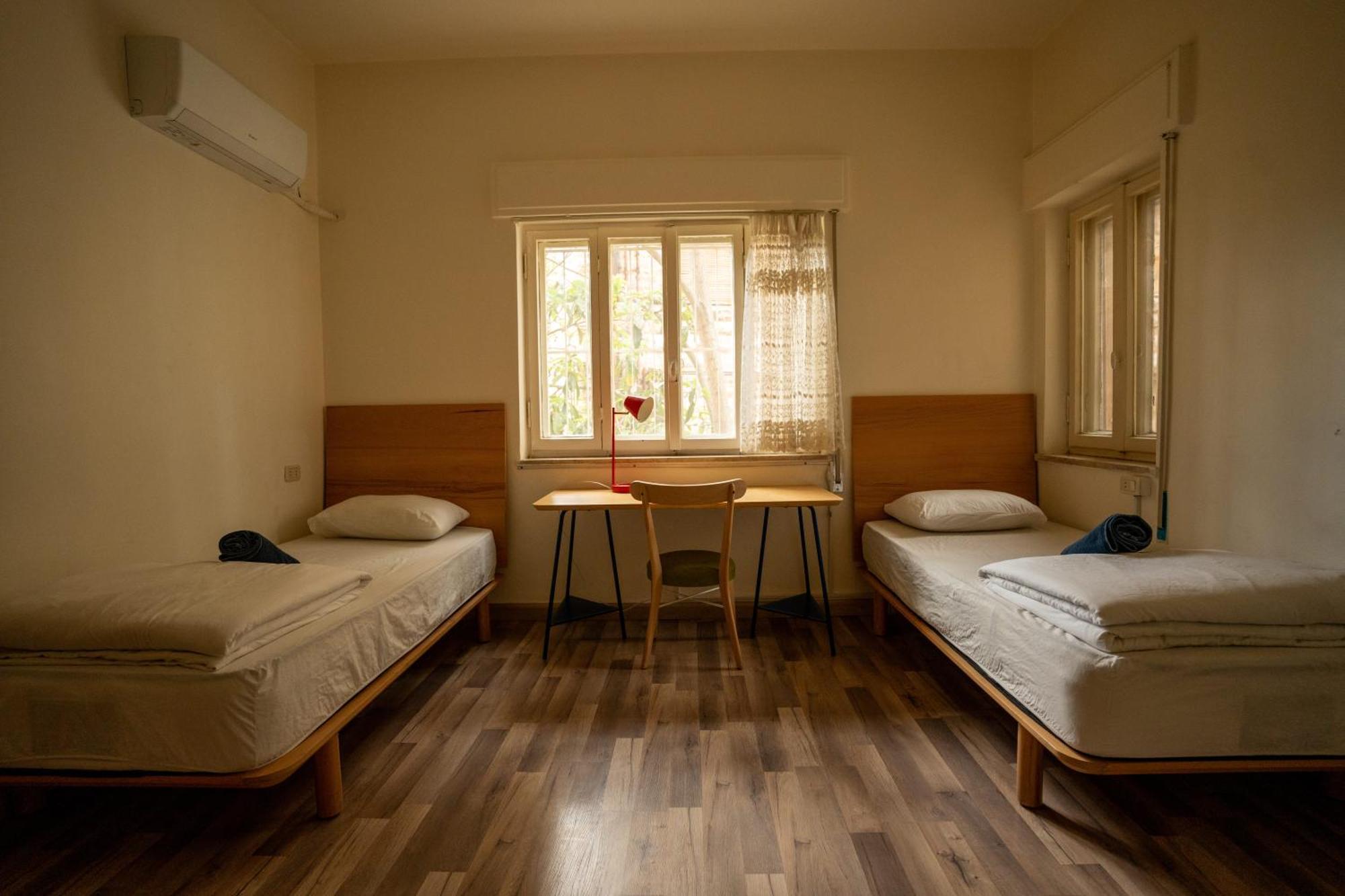 Battuta Hostel Ammán Szoba fotó