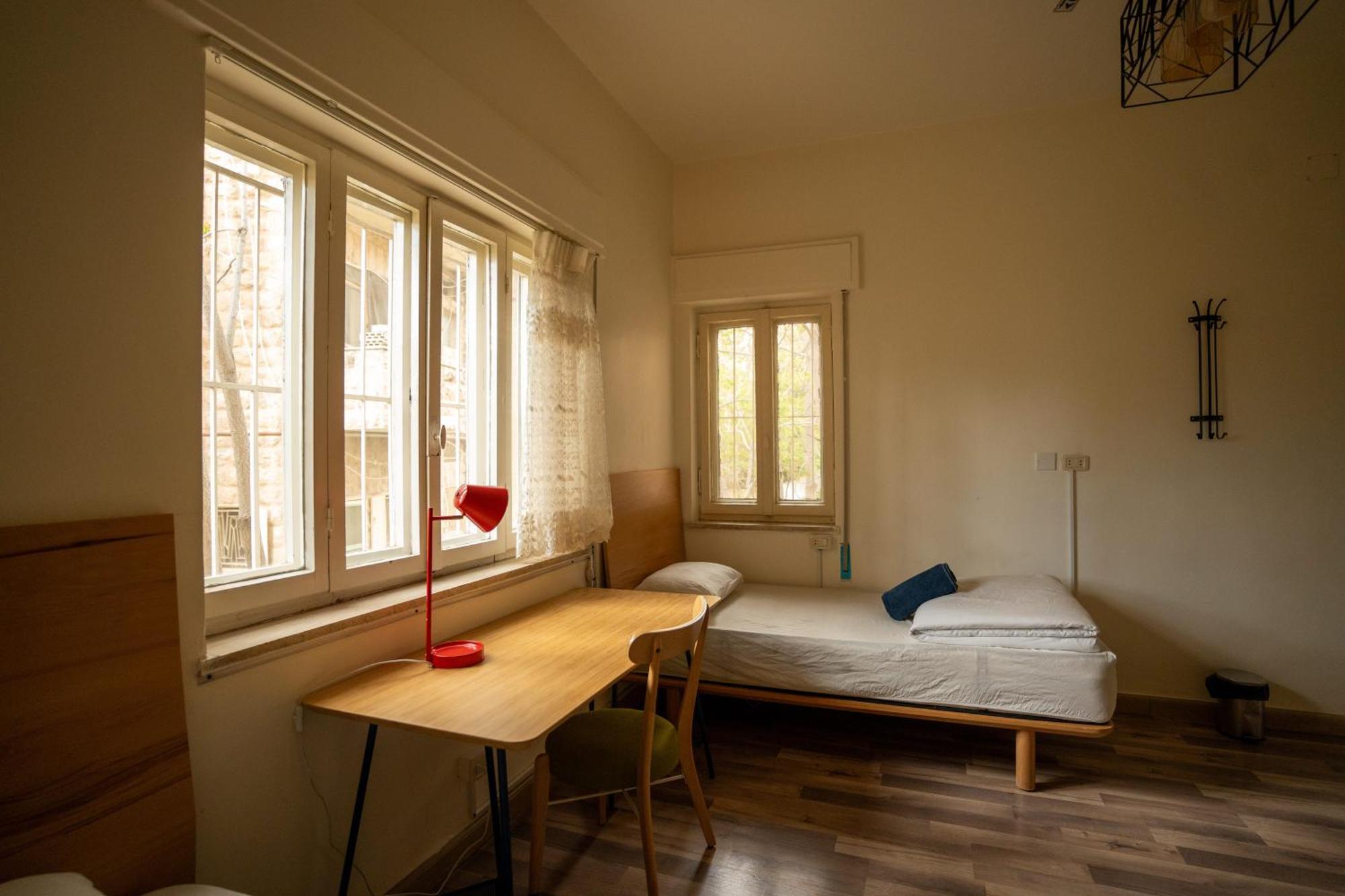 Battuta Hostel Ammán Szoba fotó