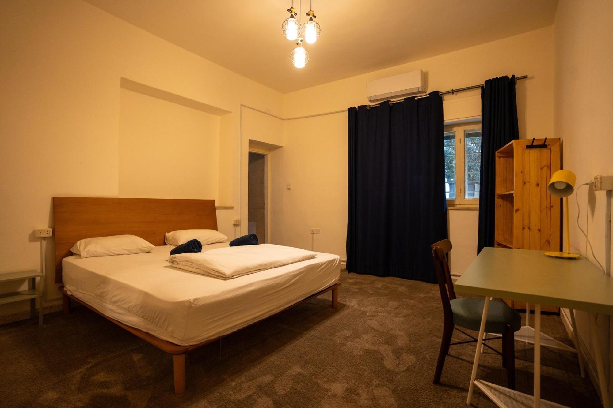 Battuta Hostel Ammán Szoba fotó